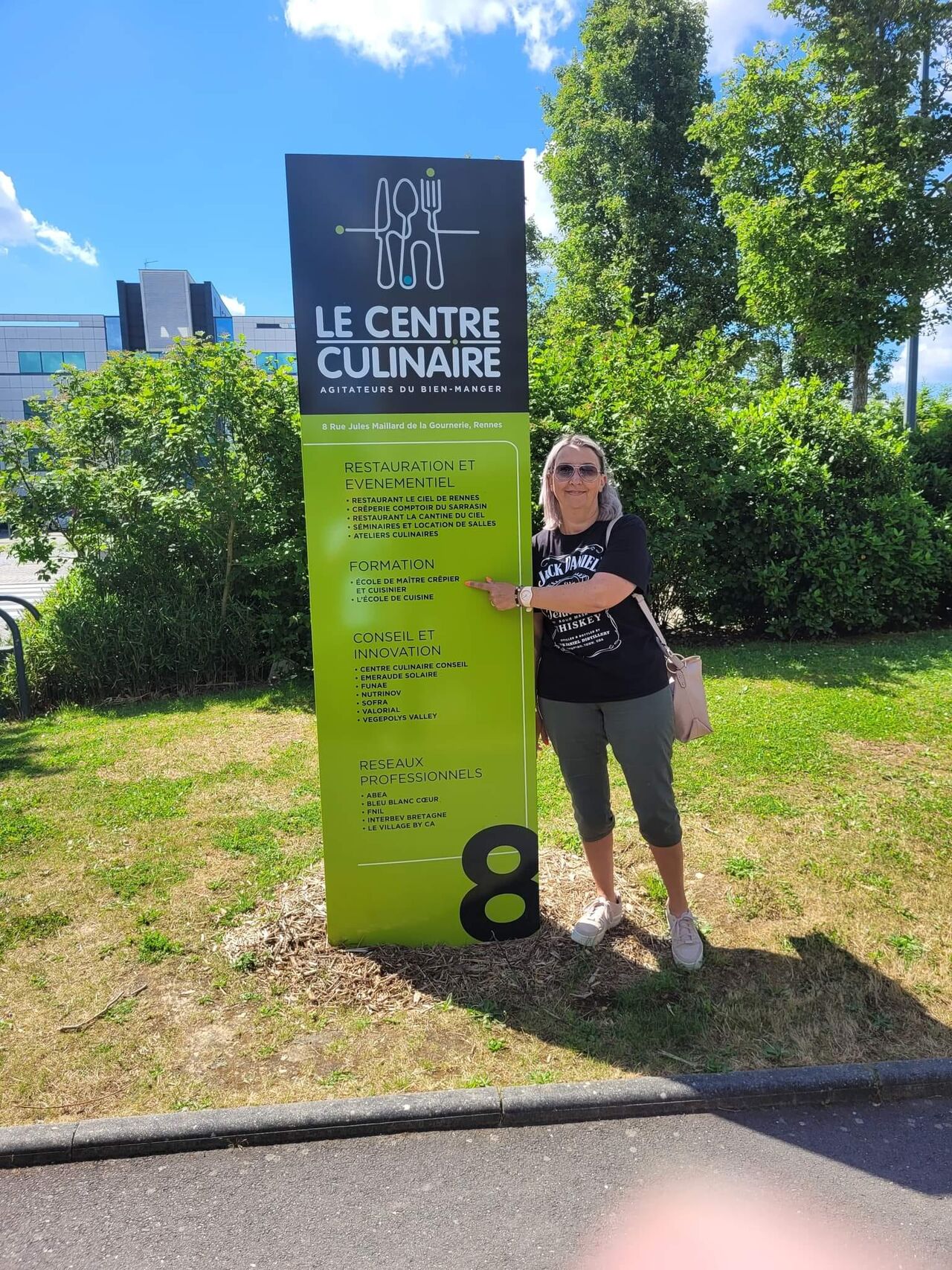 Mai 2022 - En attendant de pouvoir ouvrir la crêperie on repars dans une nouvelle formation à Rennes