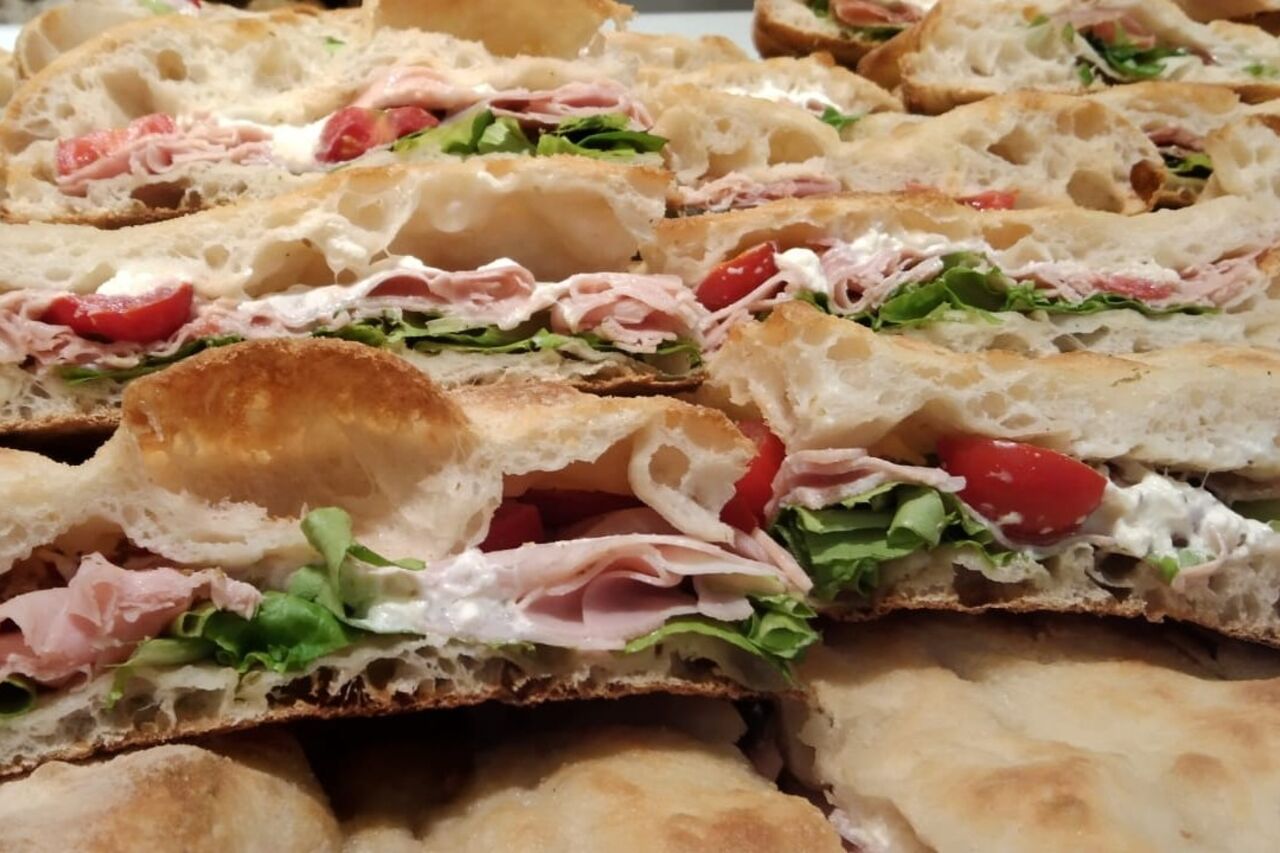Le nostre super focacce sfornate e farcite!