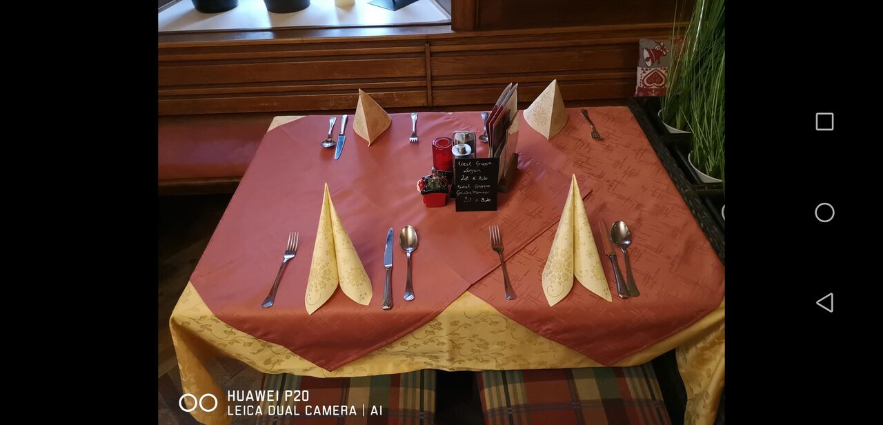 Reservieren Sie einen Tisch 