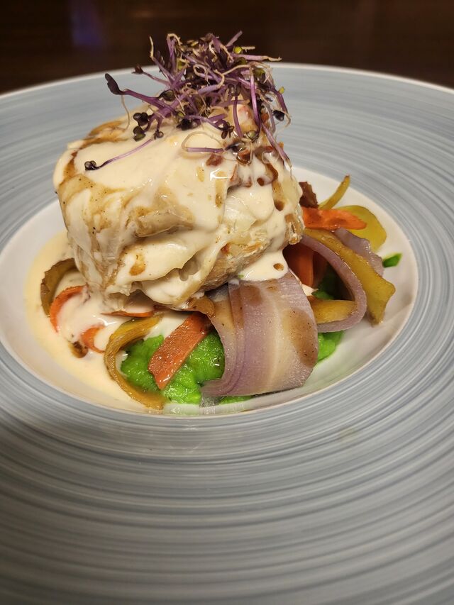 Le poisson du moment, en mille feuille, tagliatelles de légumes