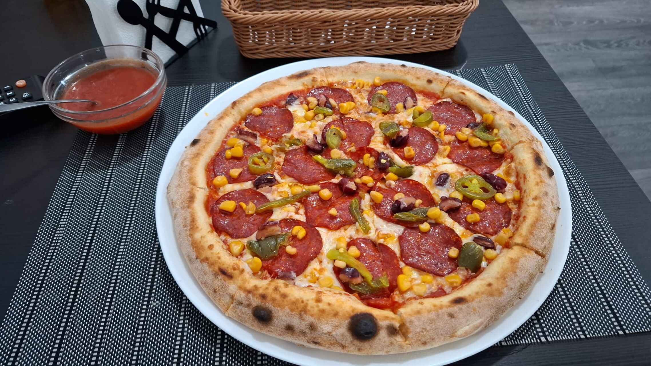 Pizza Mexicană – O explozie de arome și pasiune! 🔥🌵