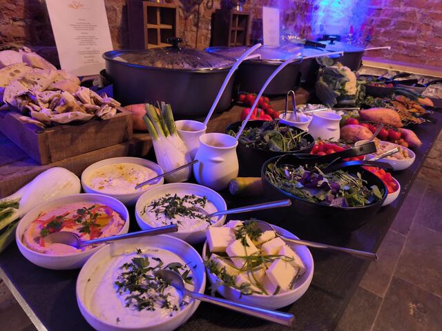 Catering im Gewölbe 3