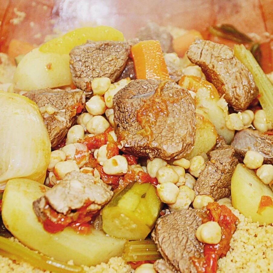 Le couscous de chez #l_aganit , recette ancestrale relevée comme on le veut !! 