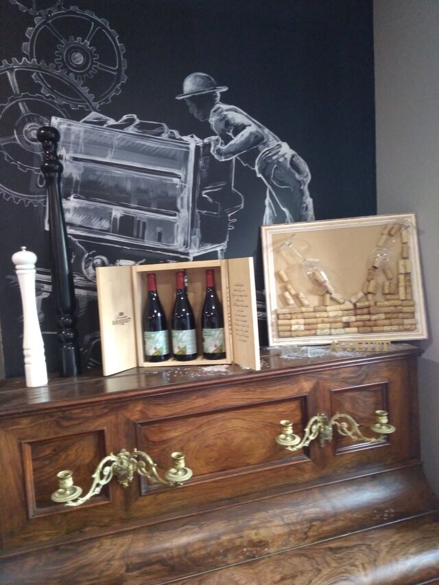 LES VINS DE NOS REGIONS, À CONSOMMER AVEC MODÉRATION....