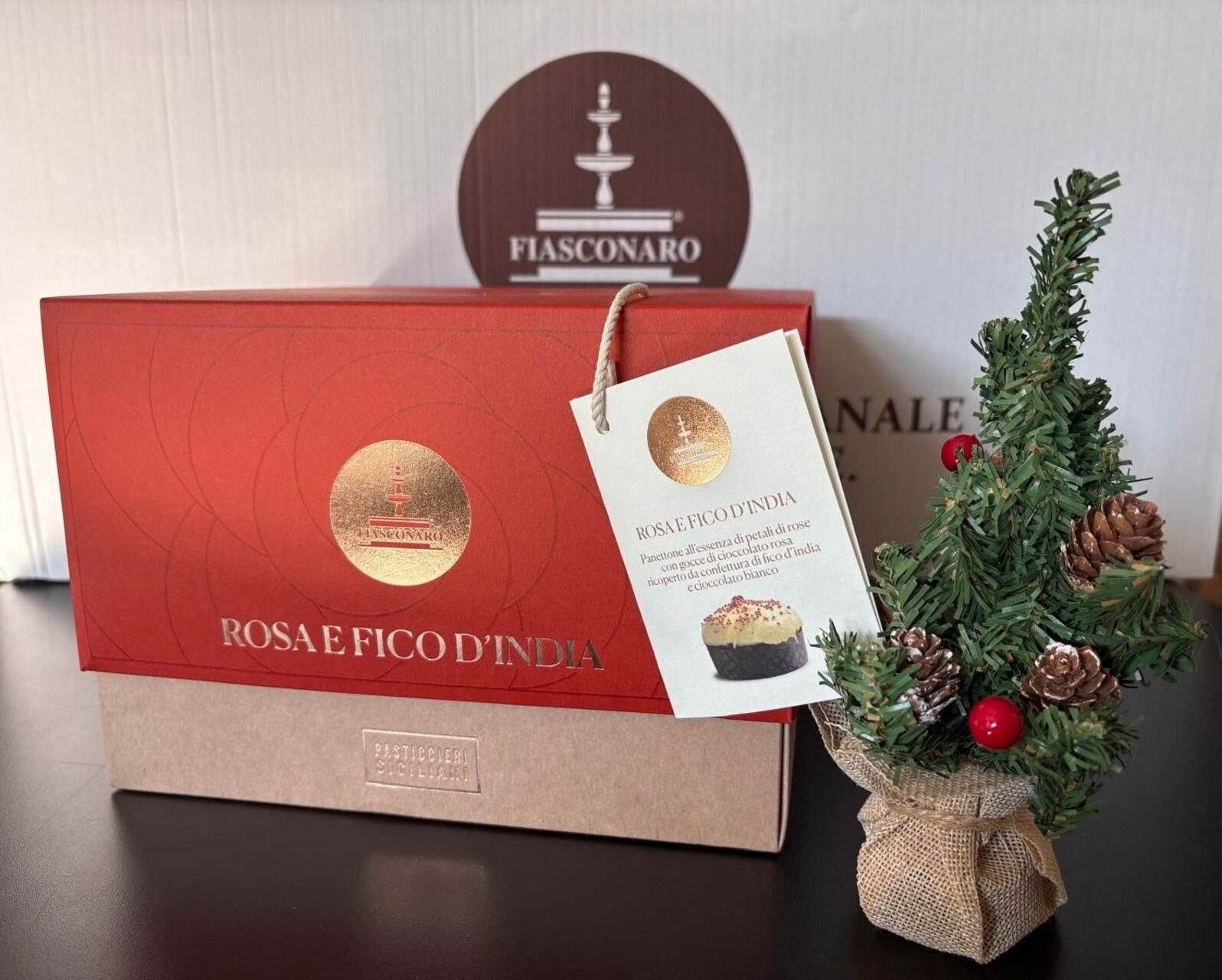 Panettone rosa e fico d'India - Fiasconaro
