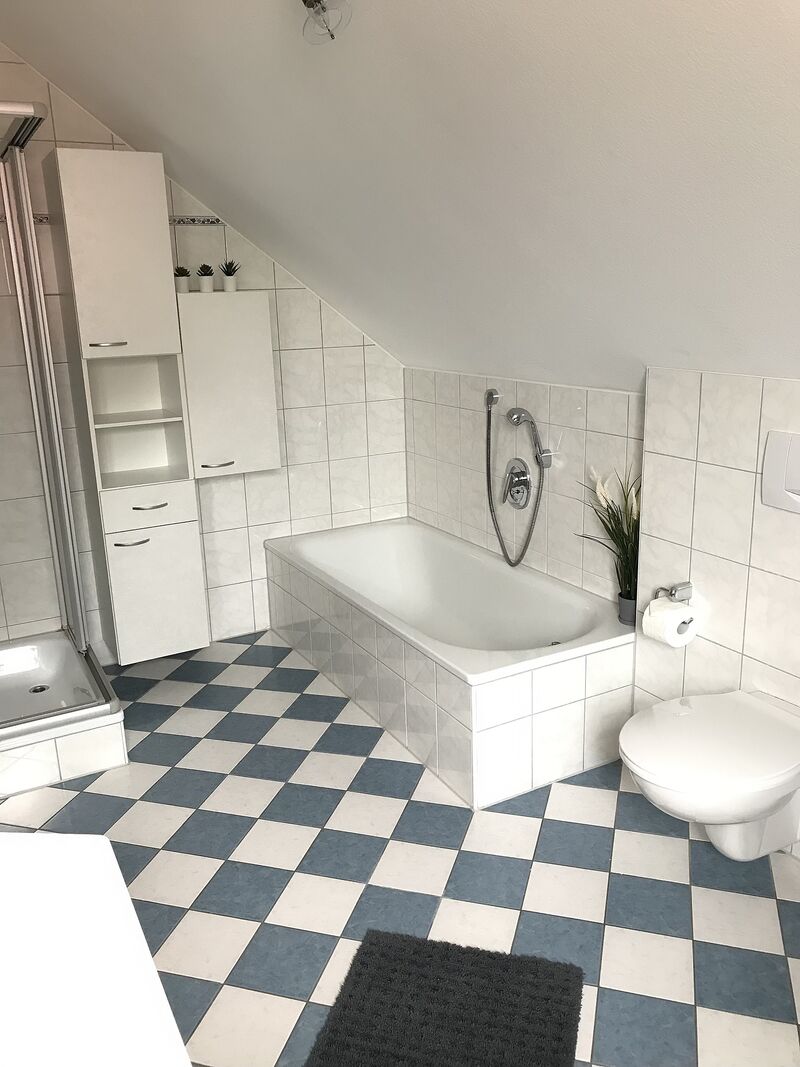 Badezimmer Apartment 1