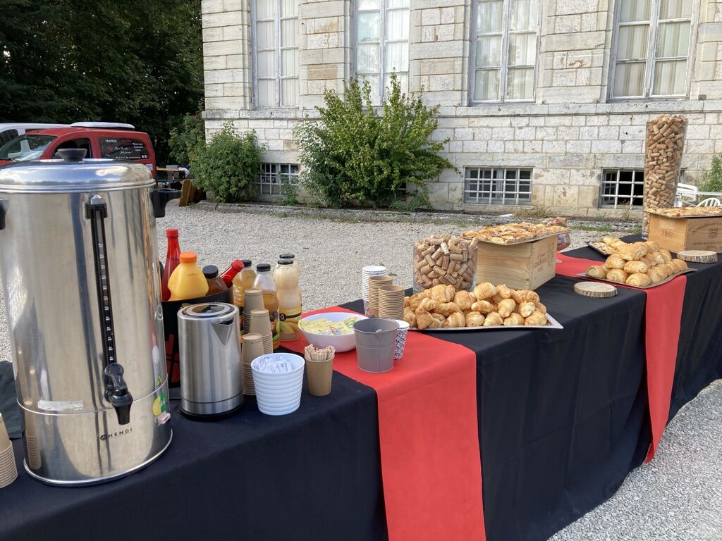 BUFFET PETIT DÉJEUNER