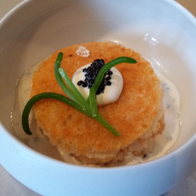 Gâteau d'Omble Chevalier au caviar belge 