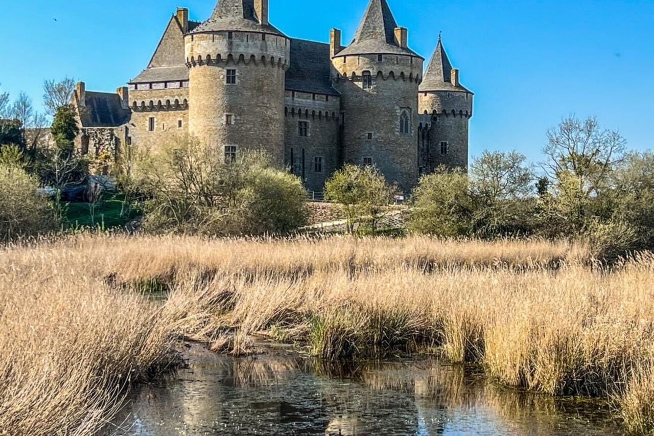 Autour du Gwenn ha du, le château