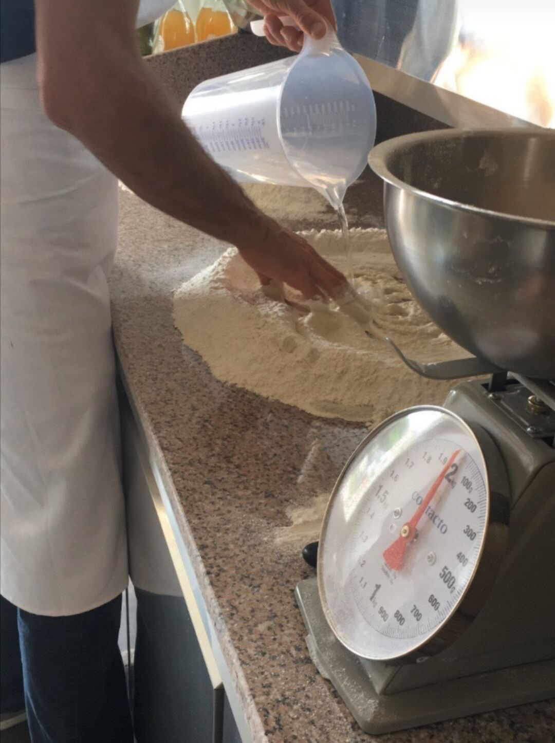 PREPARATION DE LA PATE A PIZZA