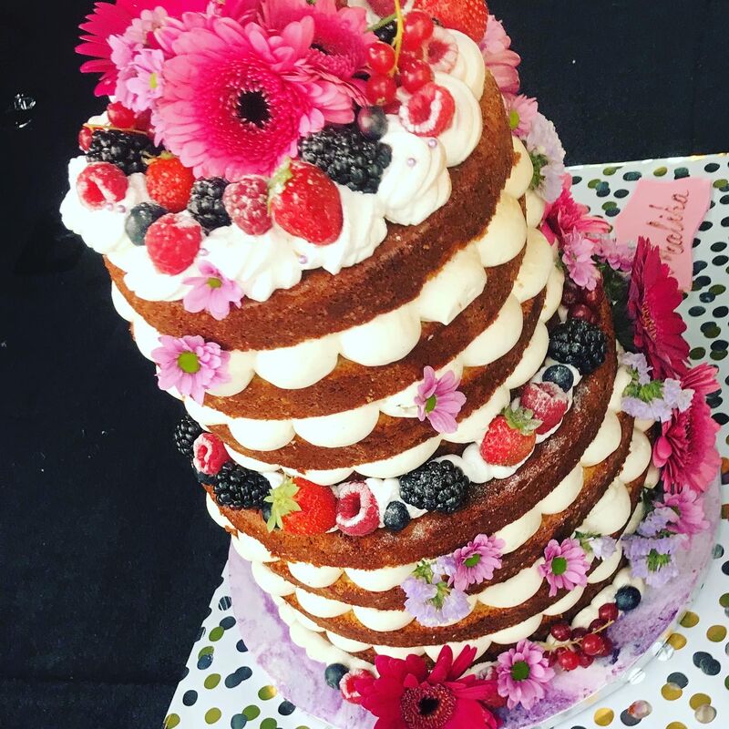 Naked cake 