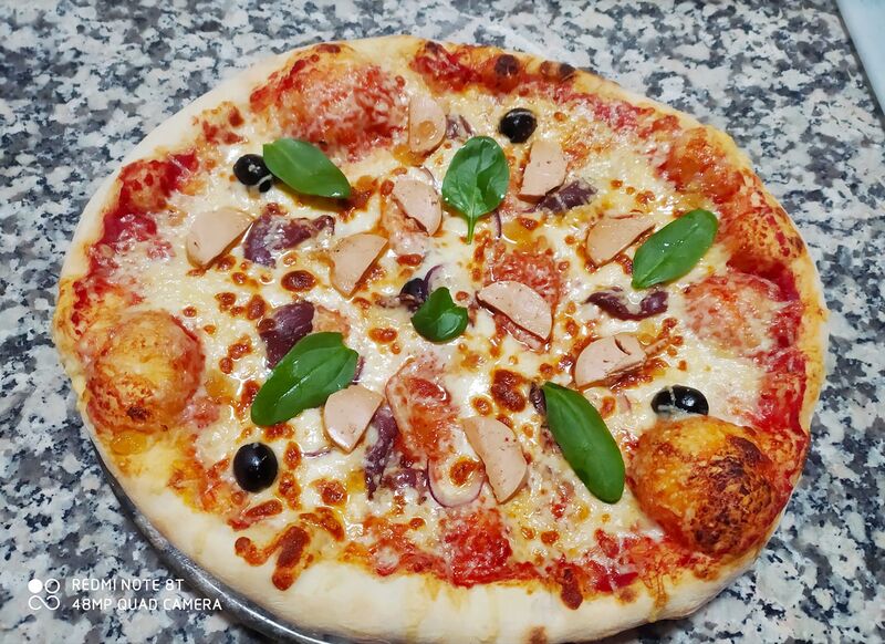Pizza foie gras