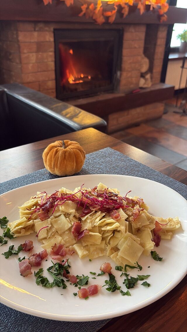 Fliačky s dusenou kapustou a slaninkou