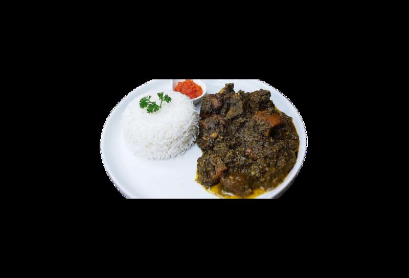 Feuilles de manioc pilées avec de la viande de porc (Ravitoto sy henakisoa)