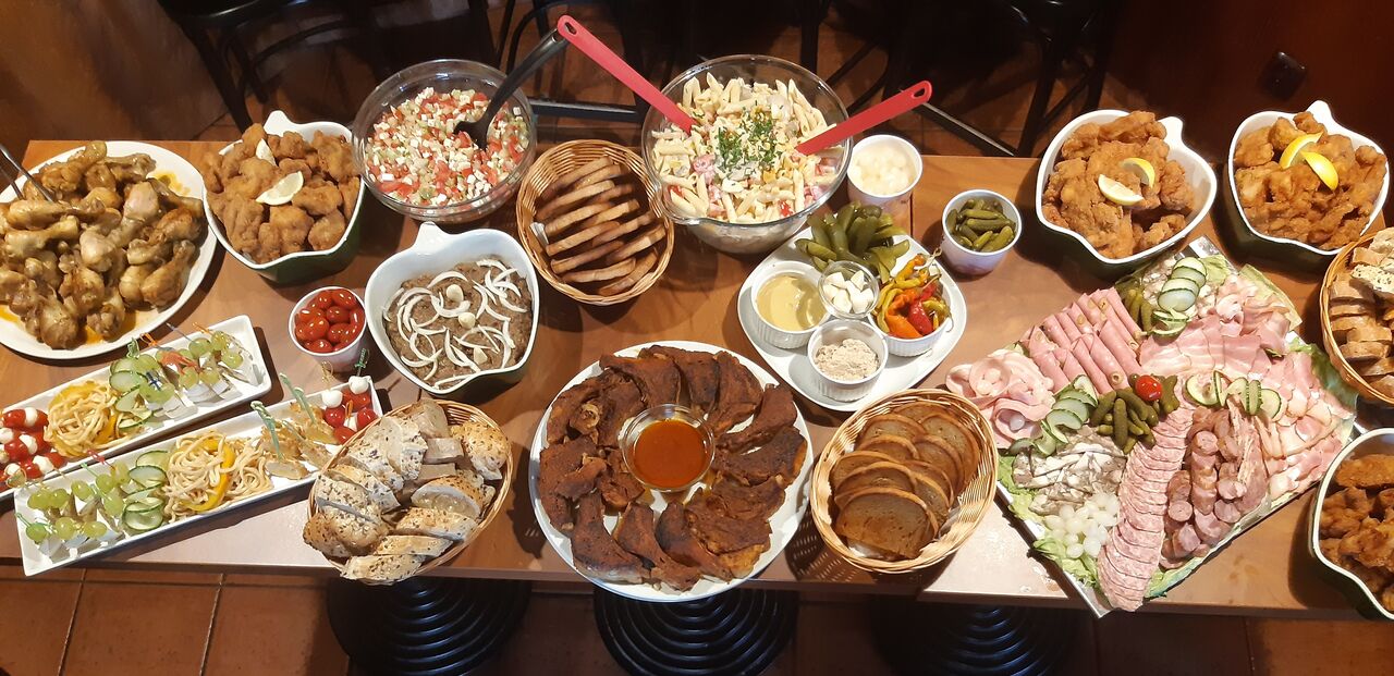 Rautový stůl (možnost objednat dle chutí)