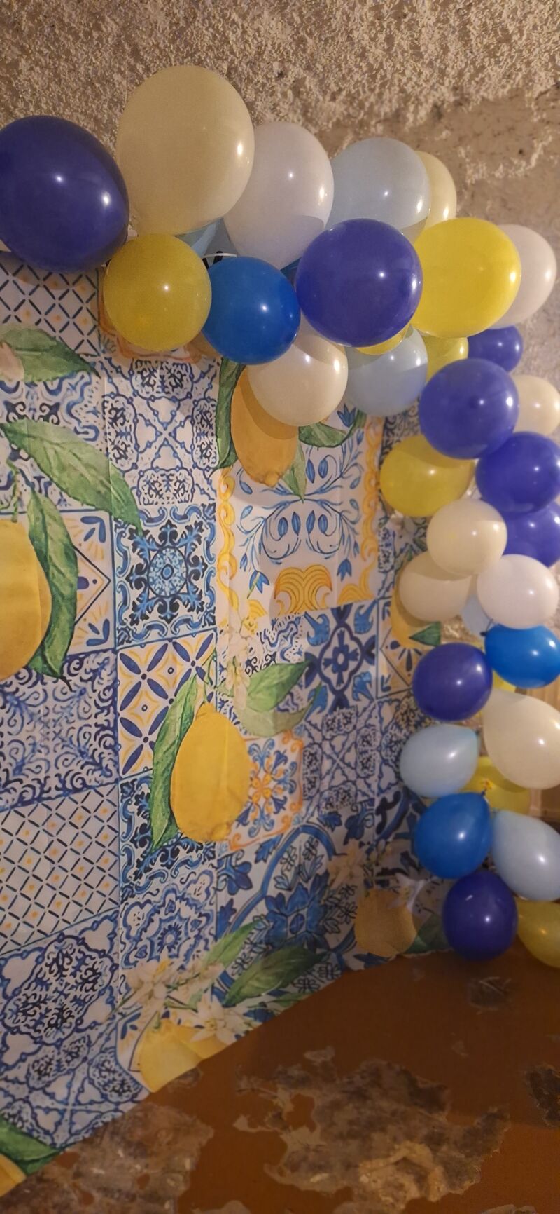 narozeniny v italském stylu s vůní citrónů