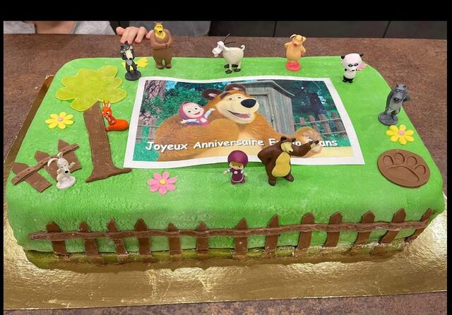 Gâteau pâte à sucre personnalisable