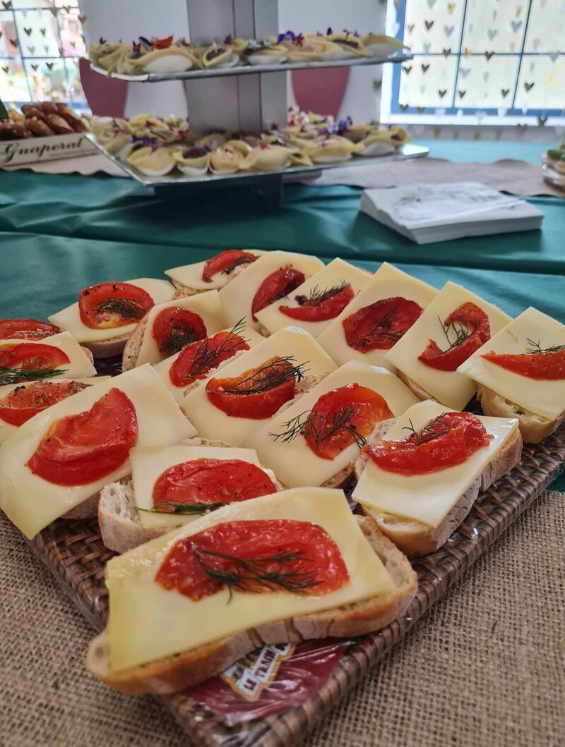tartines tomate sechée comté