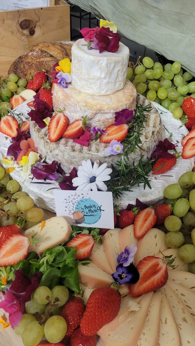 Pièce montée de fromage