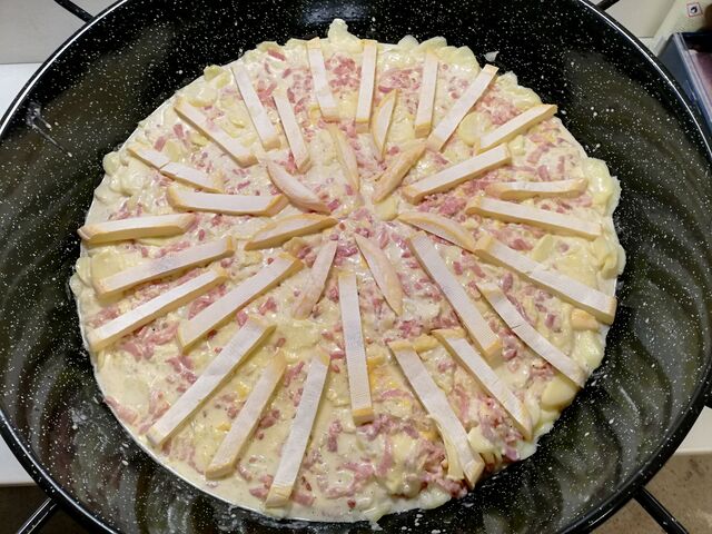 Tartiflette service traiteur avec pret du matériel pour réchauffer 