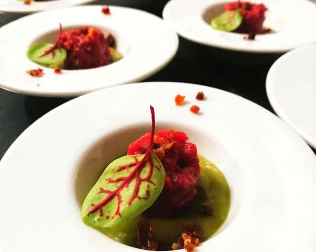 Tartare di tonno e confettura di fichi