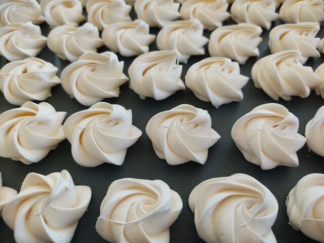 Meringues