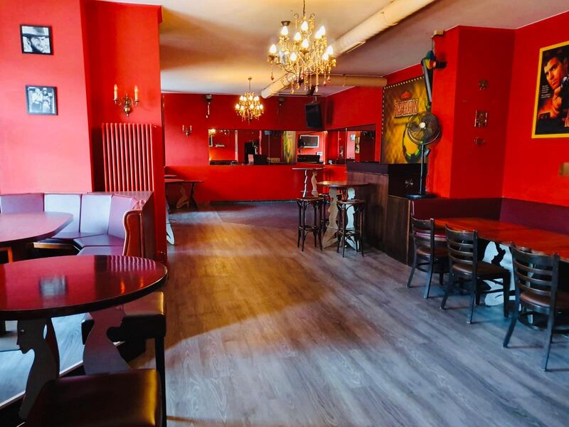 Partyraum mit Tanzfläche