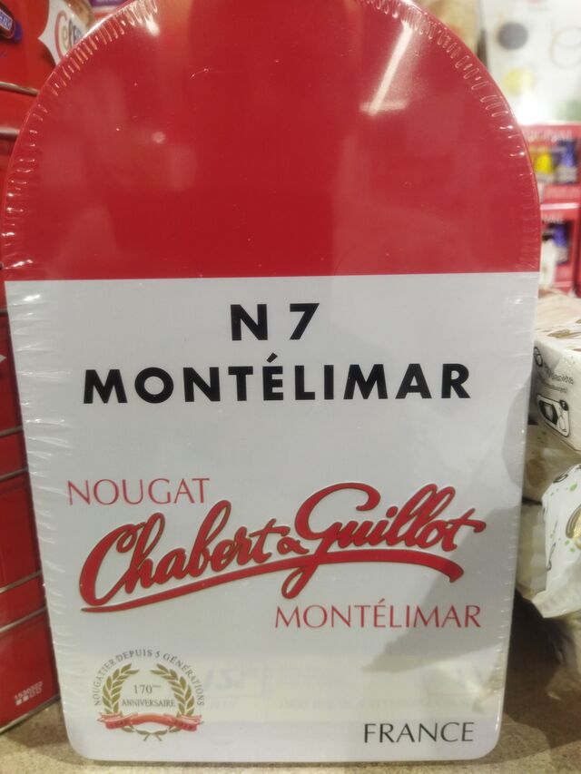 Nougat boîte en métal 250 gr a 15.10€ pce