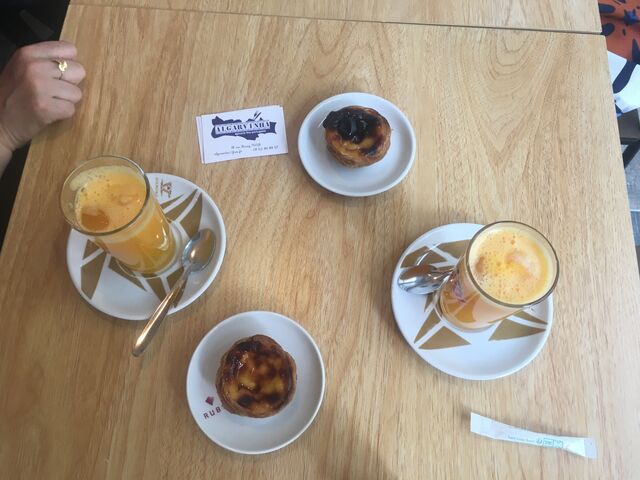 Café et jus d'orange pressé