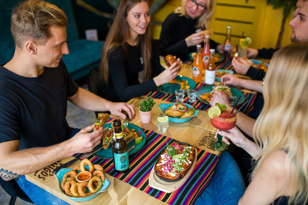 Fiesta z przyjaciółmi?! Czemu nie :)