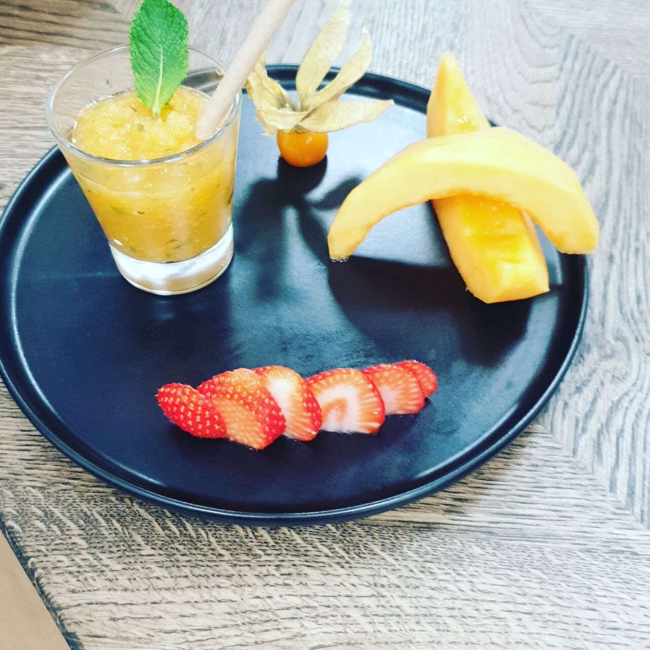 Dessert menu 14,50e Duo de melon frais 