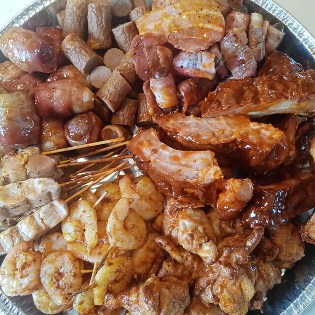 lekkere vleesjes en visjes in de partypan