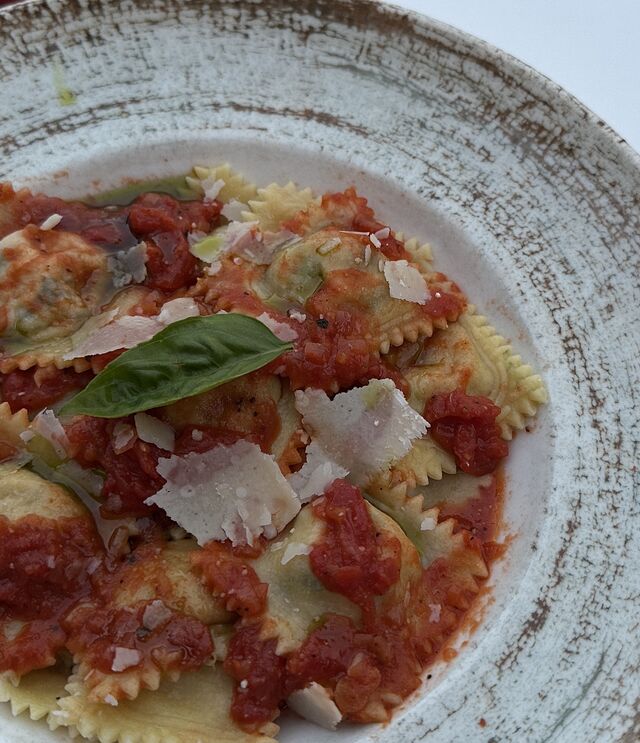 Ravioli di ricotta e spinaci