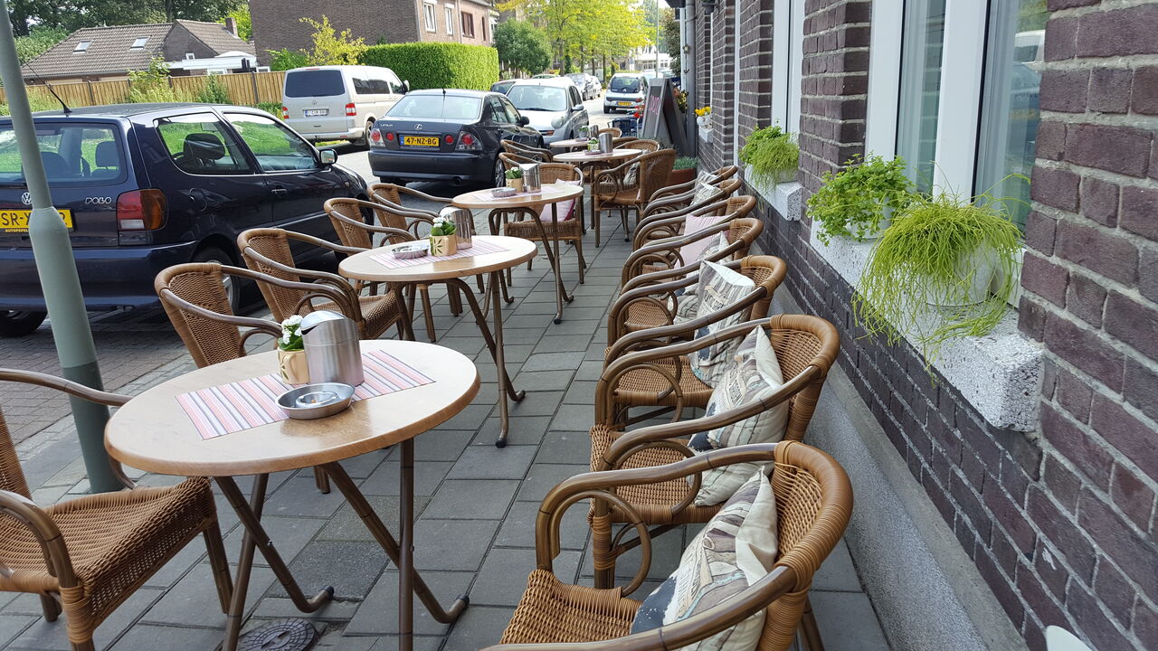 Terras Knoors-Meeks