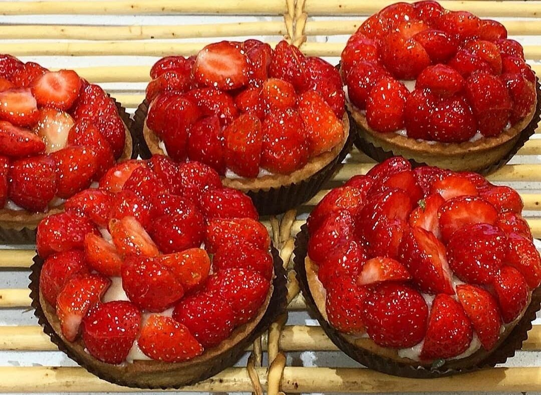 Tartes aux fraises élaborées à partir de fraises Mara des Bois, fraises ayant un goût de fraises des bois.