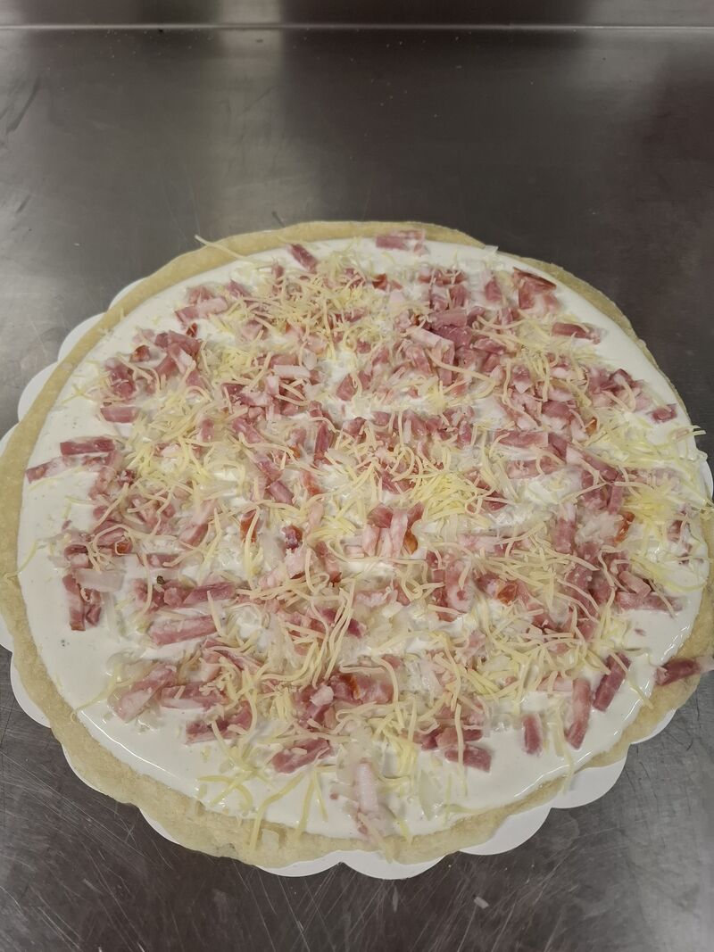 Tarte flambée gratinée