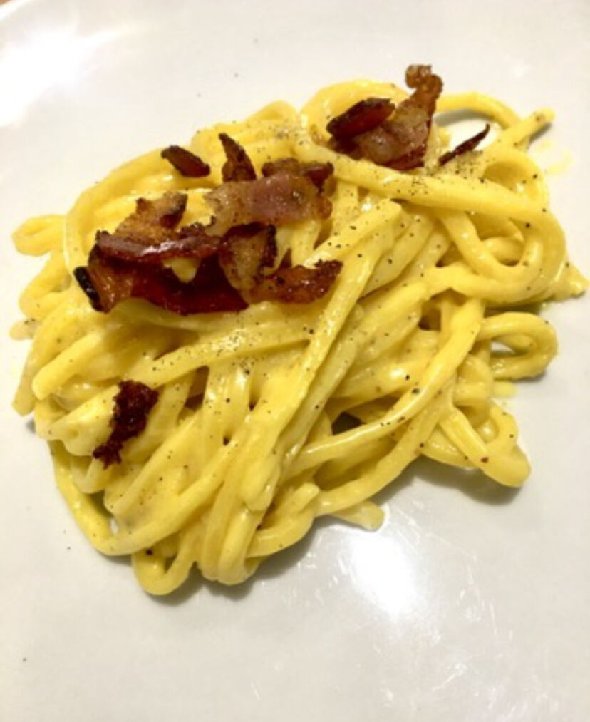 Chitarra alla carbonara con guanciale croccante 