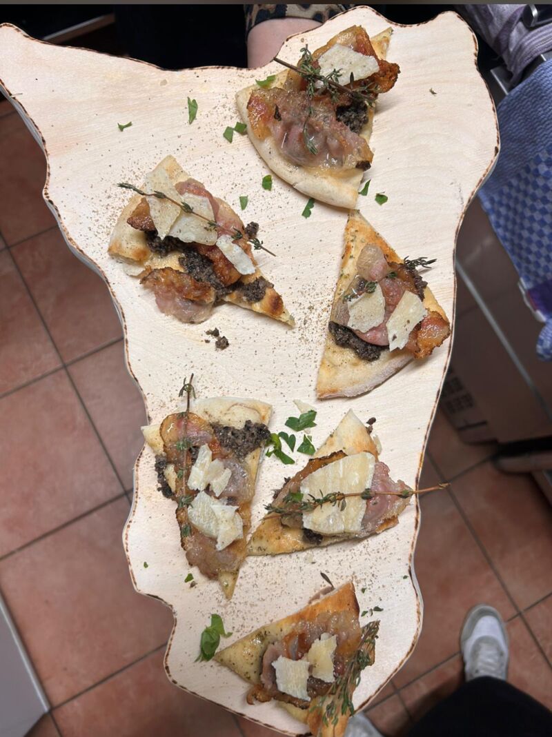 Bruschetta Trüffel und Speck