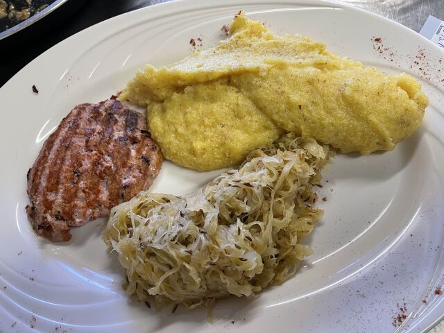 Luganega polenta e crauti