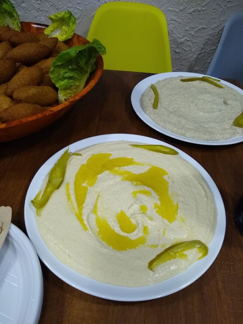 Houmous et Mtabal (caviar d'aubergine)