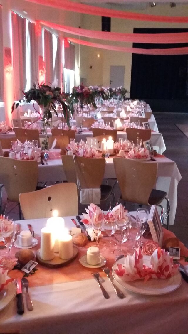 décoration de salle traiteur
