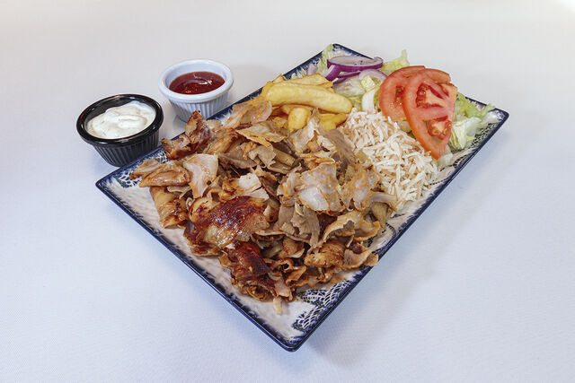 Plato Kebap con Arroz y Patatas