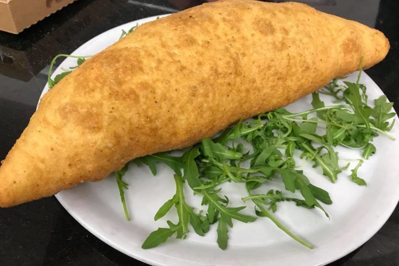 calzone napoletano