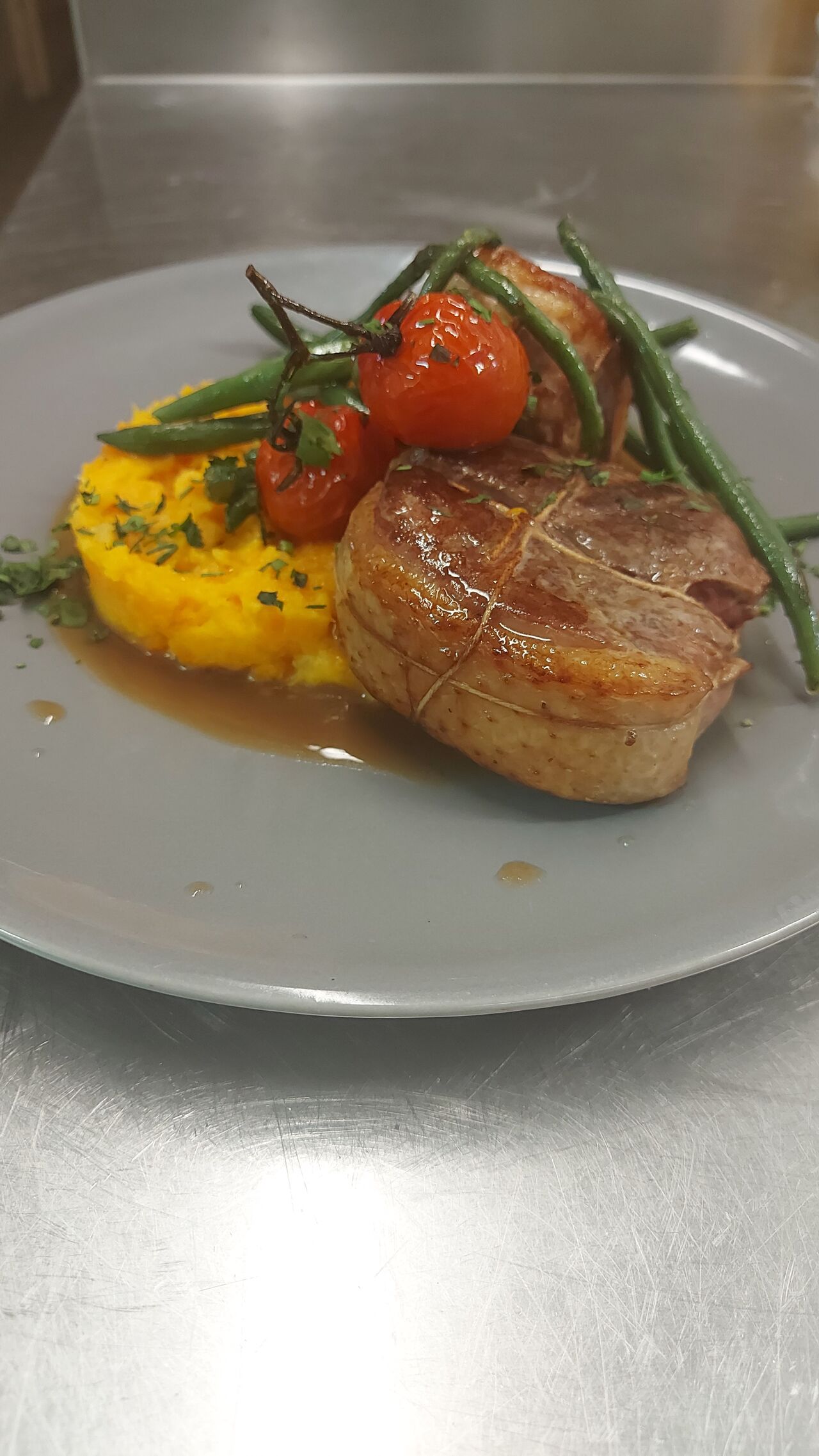 Tournedos de Canard et purée de carottes 