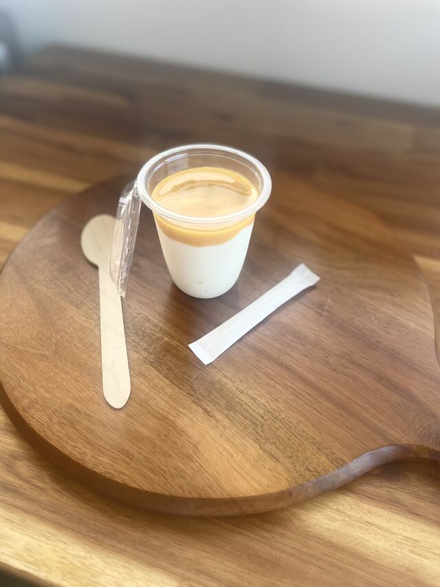 fromage blanc avec son coulis exotique