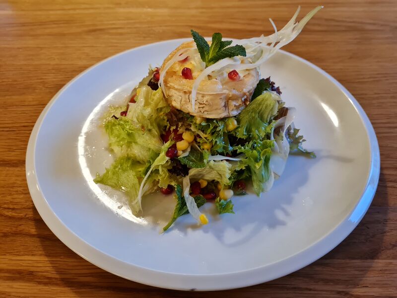 Restaurace Na statku - Úholičky | Czech cuisine near me | Book now