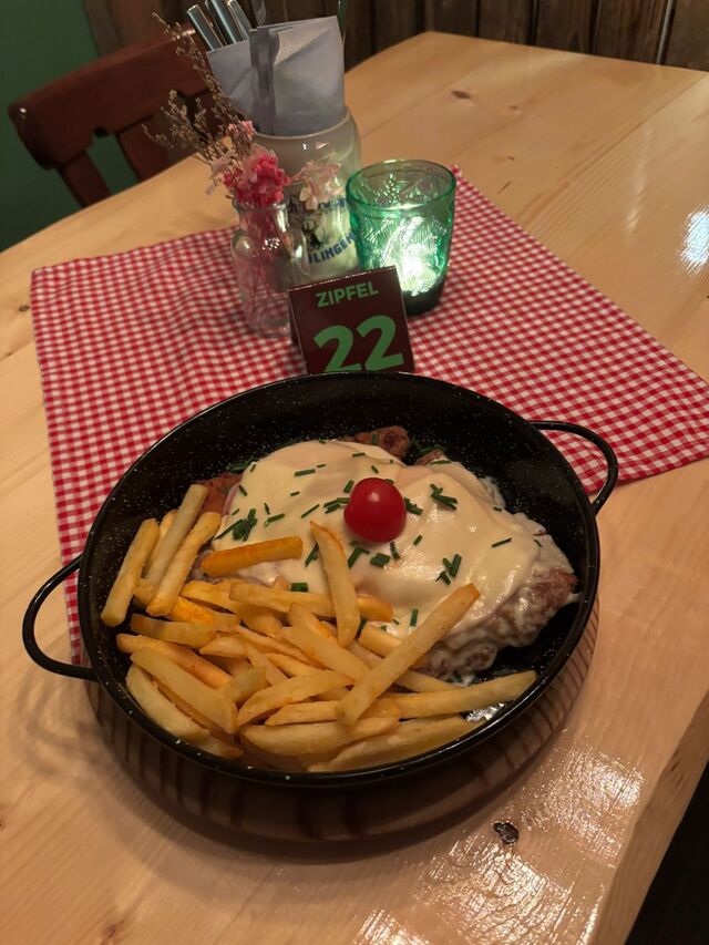 Schnitzel Hawaii 