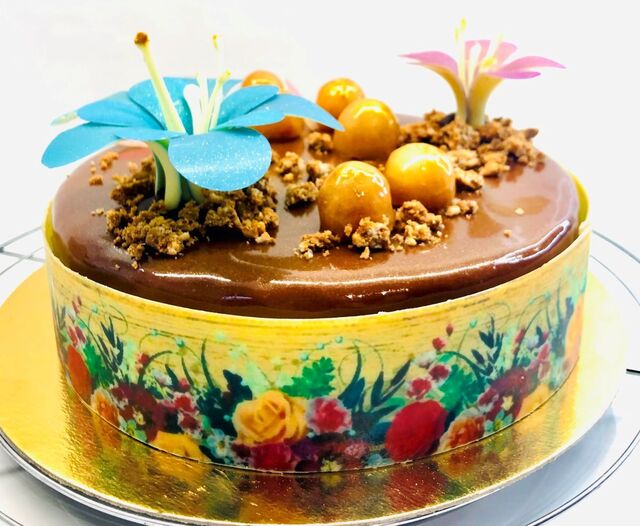 Entremets (poire-chocolat) sur - mesure - sur commande