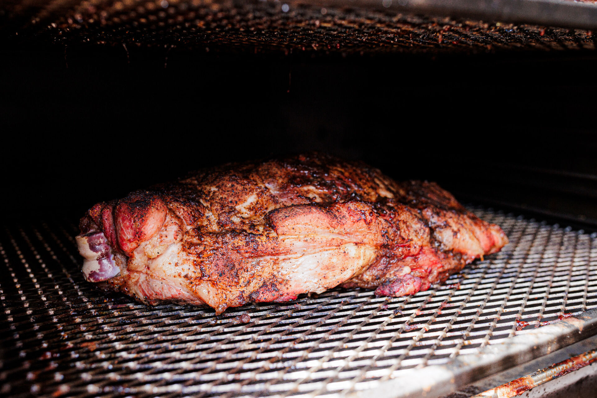 Descoperă Arta Smoked Meat