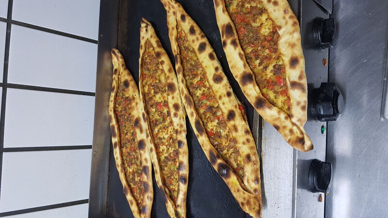 Pides mit verschiedene beläge
ab 5,90